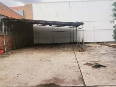 Bayswater warehouse for lease