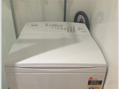Fisher & Paykel 5.5kg 洗衣机，两年新，搬 ...