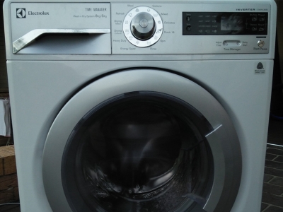 Electrolux eww12832 washer dryer combo  ...