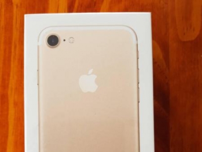 Brand new iphone 7 256g gold $900